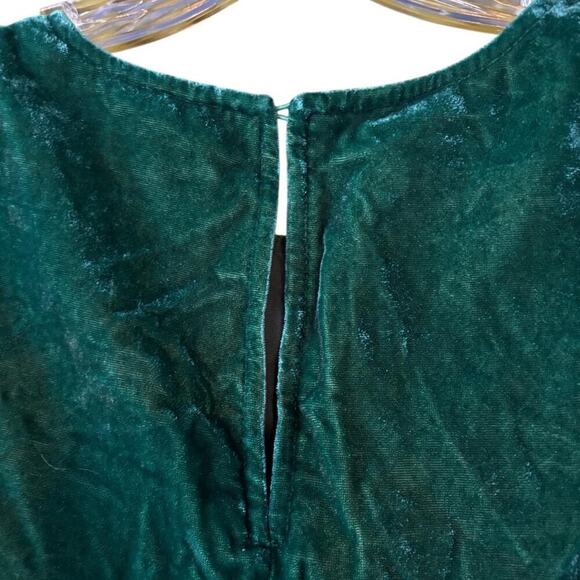 J.Crew Emerald Green Crushed Velvet Sleeveless Top - Ruffle Hem, Size 4 - Picture 3 of 7